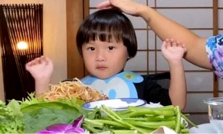 bé sa meme bé sa meme đáng yêu