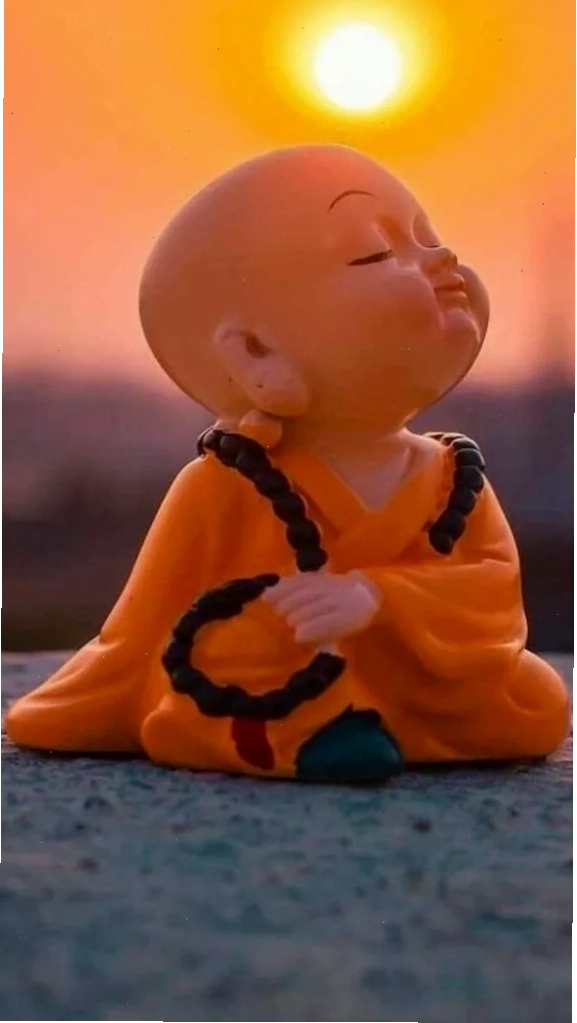 hình nền chú tiểu dễ thương chắp tay