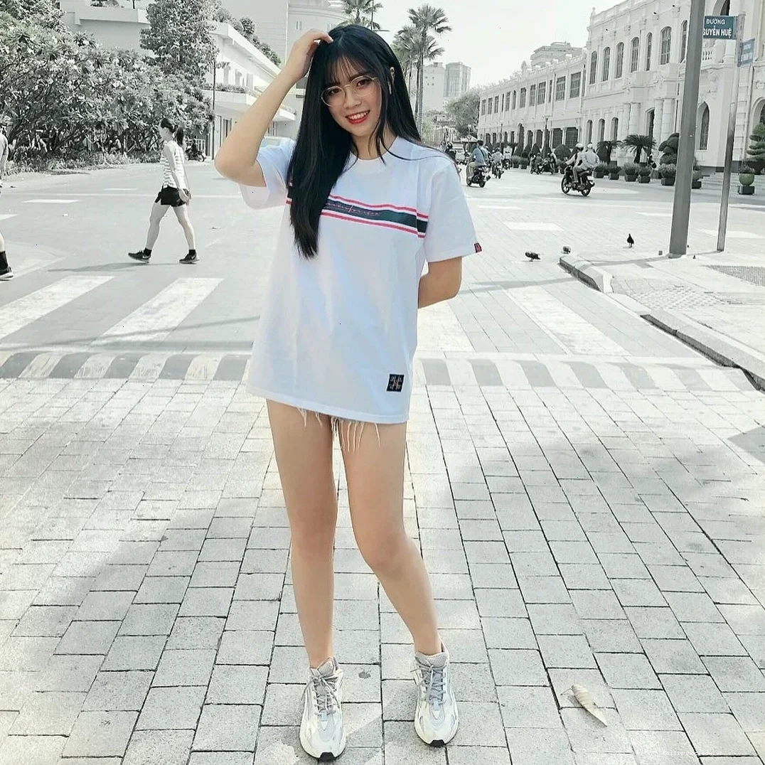 hình nền gái xinh 4k cho điện thoại chân dung