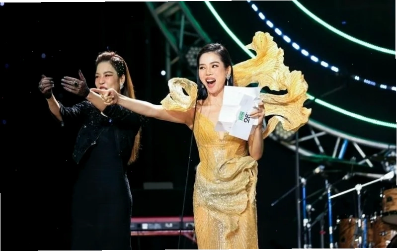 Góc máy đẹp meme lệ quyên
